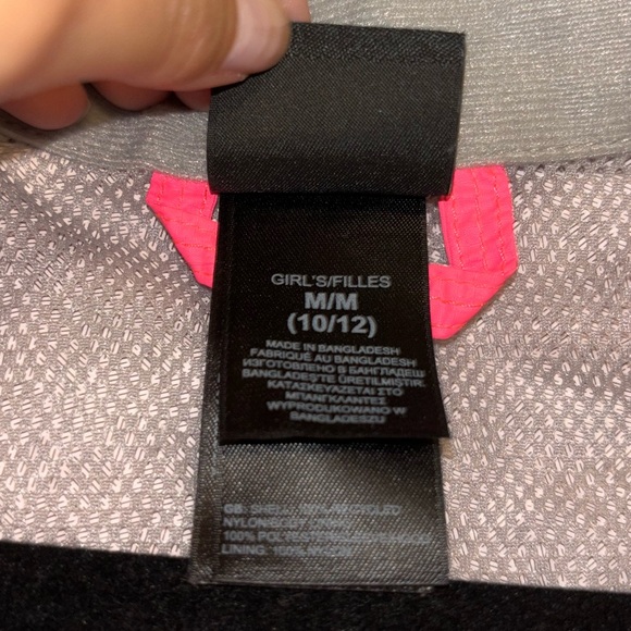 THE NORTH FACE • Girls (10-12) Pink Jacket - Picture 7 of 8